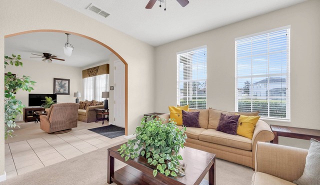 Villa with private pool up to 14 guests in Disney area