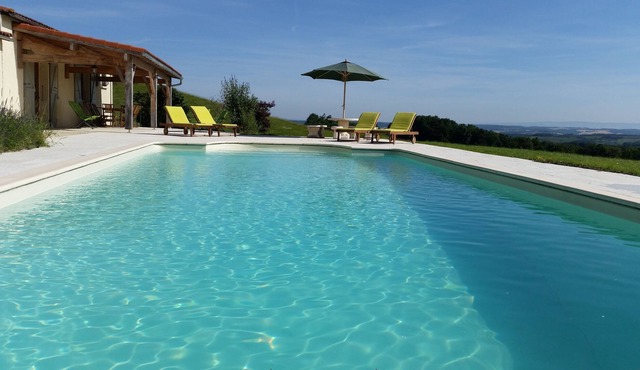 Villa with Private Pool, Spectacular Views, Secluded peaceful rural surroundings