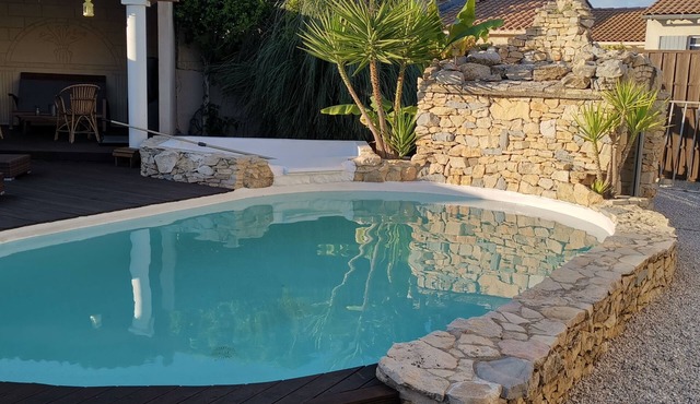 VILLA WITH PRIVATE POOL