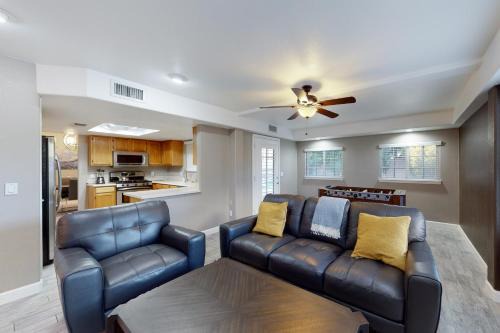 Villa with private pool, spa, outdoor kitchen, firepit, foosball, & lake access