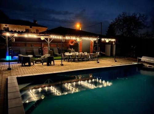 Villa With Pyrenees View Near Foix