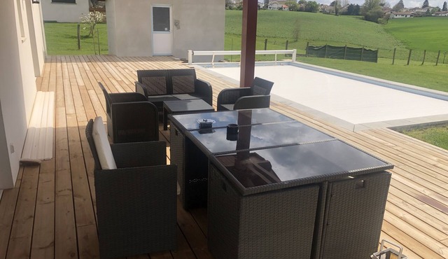 Villa with quality services