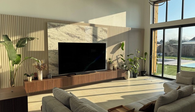 Villa with swimming pool and large garden - 15 min from Bordeaux