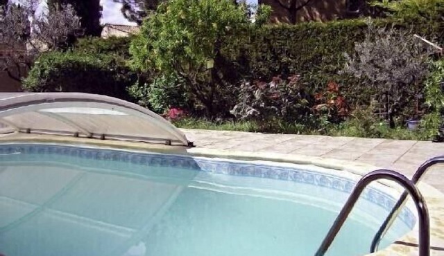 Villa with secure pool, Quiet area, Very nice amenities