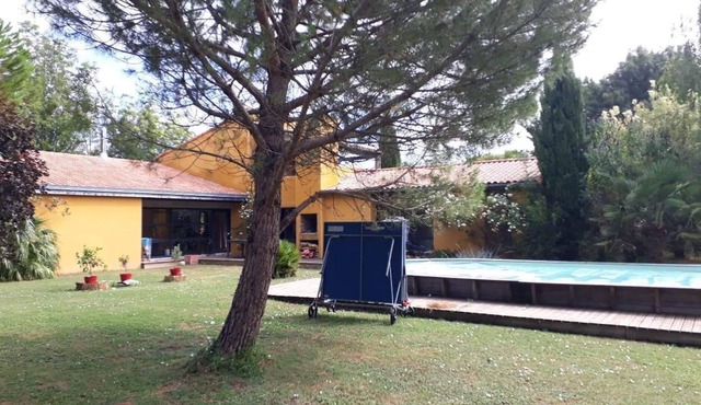 Villa with swimming pool near the Poitevin marshes