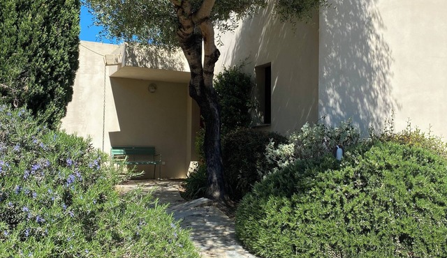 Villa with swimming pool, near Lozari beach – Corsica