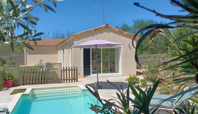 Villa with swimming pool in Dordogne