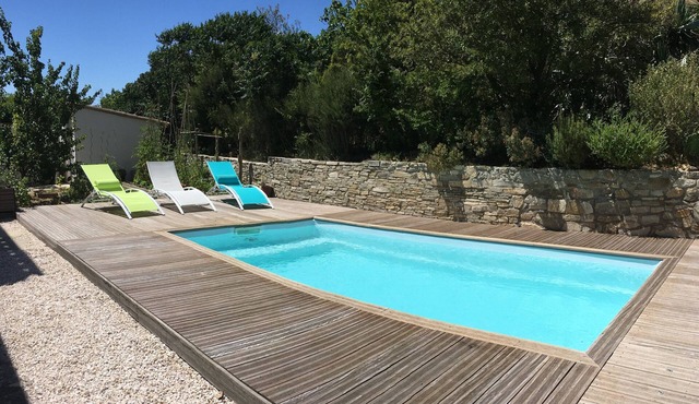 Villa with swimming pool between Narbonne, the garrigue and the Mediterranean.