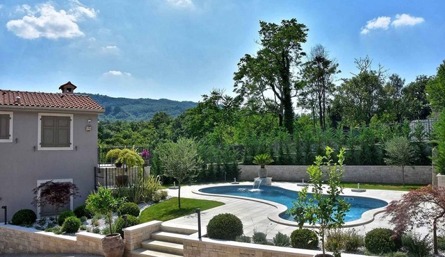 Villa with swimming pool and sauna