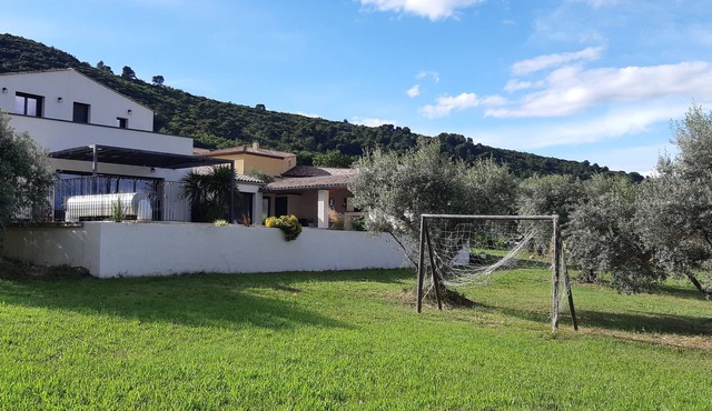 Villa with swimming pool in Haute Provence