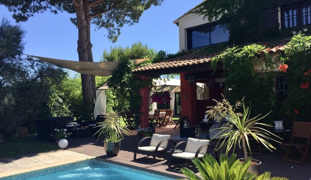 Villa with swimming pool, 10 mn from Montpellier, 20 mn from the beaches