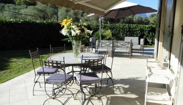 Villa with terraces and swimming pool panoramic view. Near golf courses and beach, 1km from village