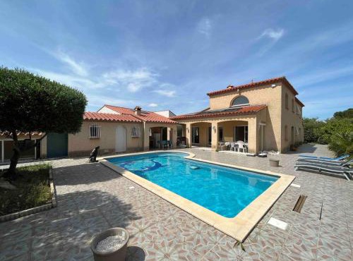 Villa XXL Méditerranée 6 suites parentales 250m2