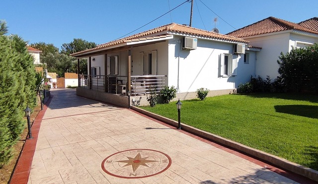 VILLA YAKINTHI for memorable holidays