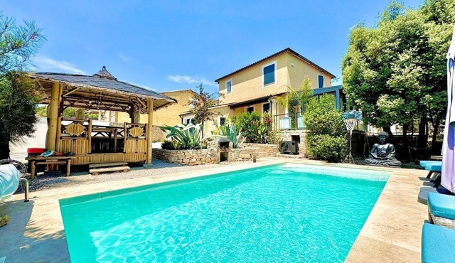 Villa Zénith, Swimming Pool & Bamboo Hut