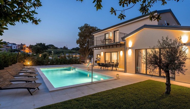 Villa Zara (100161-K1) - Porec