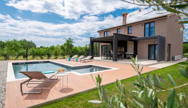 Villa Zara