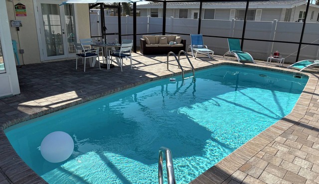 Villa ZaZa - Nicely furnished 2 bedroom, 2 bathroom home with heated pool.