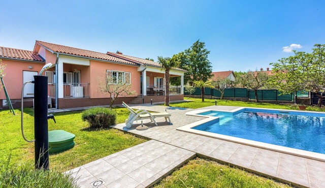 Villa Zelena Oaza (V9071-K1) - Labin