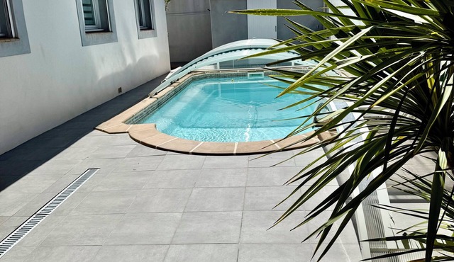 Villa ZEN, Secured swimming pool, BALI style garden, near Canal du Midi, 6 pers