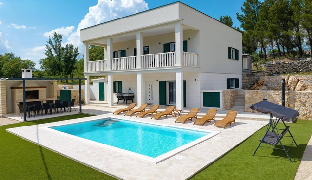Villa Zrmanja, Kroatien