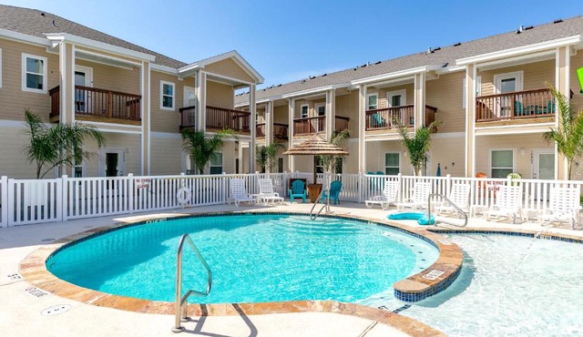 Village by the Beach P903K