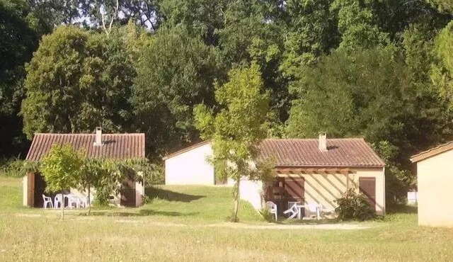 Village Camping LES VIGNES * - Cottage 4 people