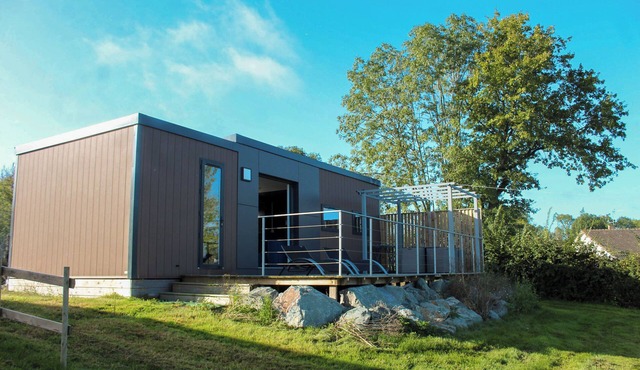 Village de Gîtes Avec Piscine/fitness. Animaux OK. Pêche et Baignade a 50m