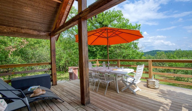 Village de gîtes La Truffière: Chalet 6 pers with heated swimming pool - Dordogne