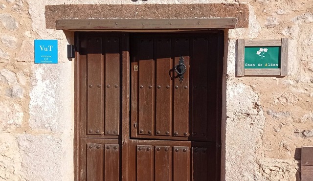 Village House. Nature, Duero riverbank and Romanesque. Friends of your pet.