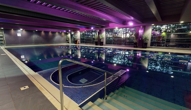 Village Hotel Leeds South