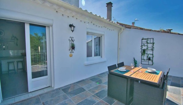 Village house in Lézignan with terrace