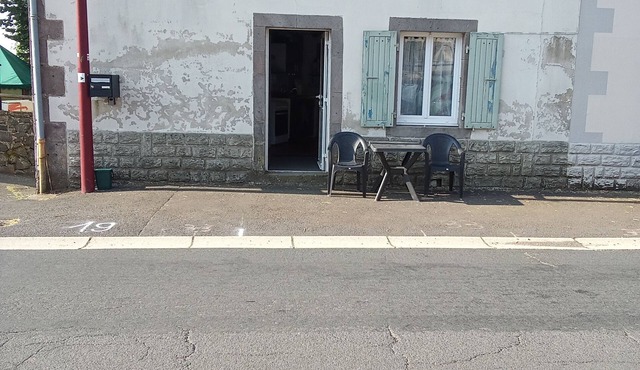 Village house 3 rooms 2 double beds and 2 bunk beds