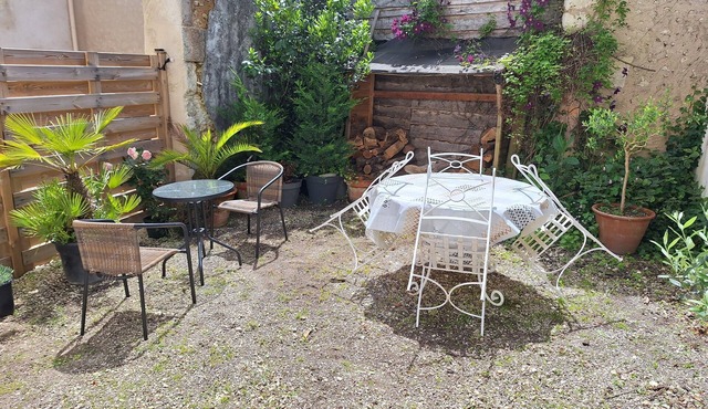 Village house (fiber)