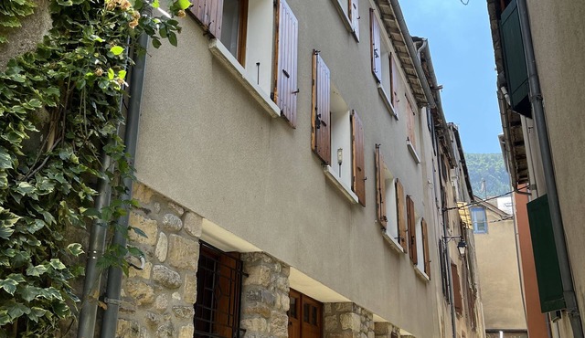 Village house FLORAC TROIS RIVIERES well equipped/gîte