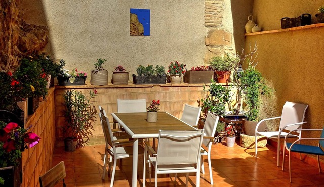 Village house for 8 people in the Sierra de Guara 10 minutes from Alquézar