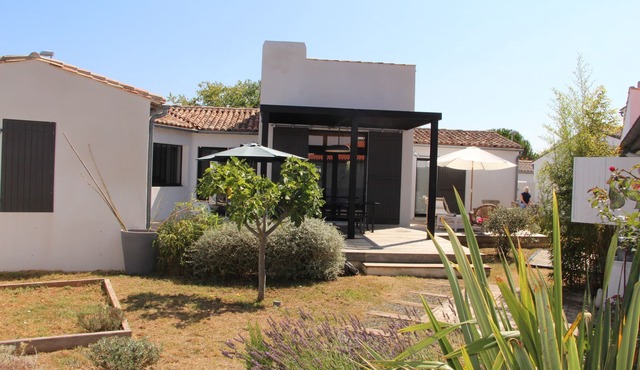 Village house, bright and full of charm