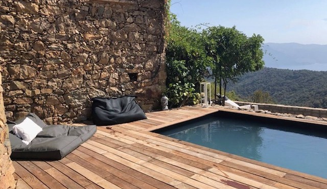 Village house Golfe de Porto, 175 m², on 2 floors, 3 bedrooms, Swimming pool