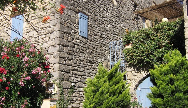 Village house in the heart of the luberon