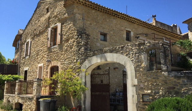 Village house swimming pool 6/8 people