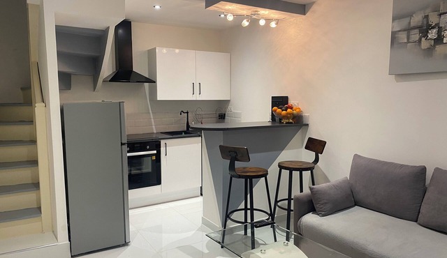 Village house(trebes)