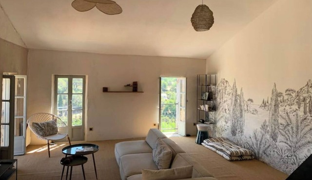 Village house with roof terrace in the heart of Balagne