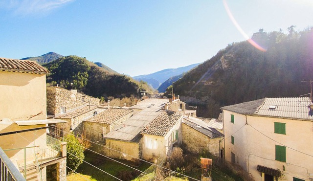 Village house with garden, between River and Mountain