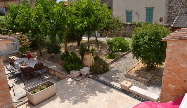 Village house with garden near the Gorges du Verdon