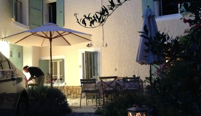 Village house with garden in the middle of the southern French wine region, 30 minutes to the sea