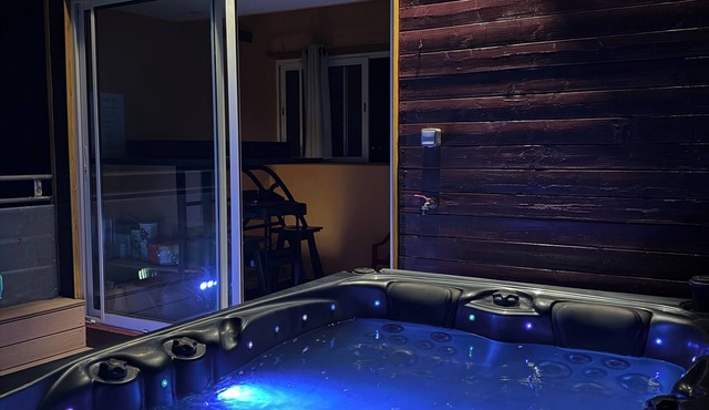 Village house with terrace & Spa