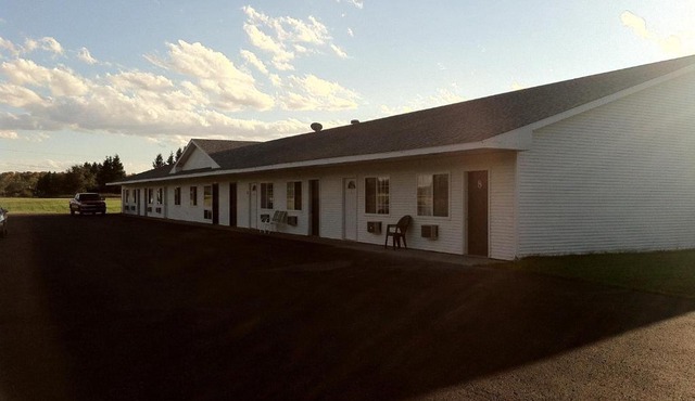 Village Inn Motel