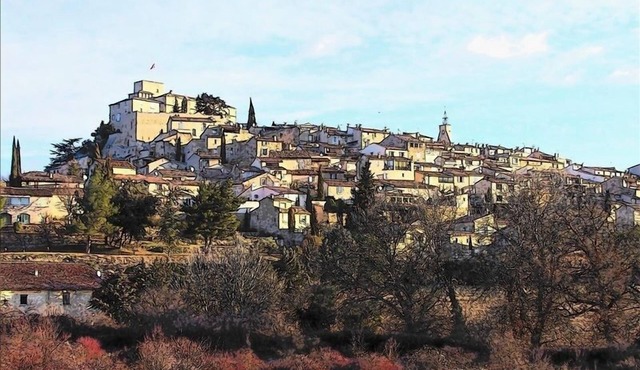 Village Life W/Spectacular View in Hilltop Village