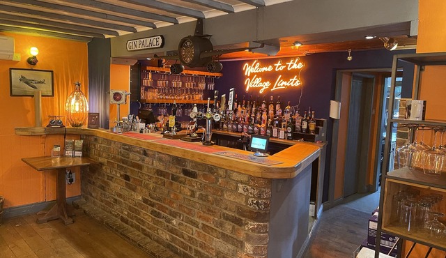 Village Limits Bed & Breakfast Accommodation