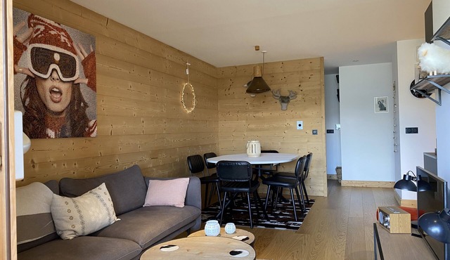 Villards, high standing apartment 8p., Rés L'Ecrin at the foot of the slopes, ski school, shops